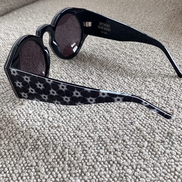 OPENING CEREMONY FLORAL PRINT SUNNIES - Picture 4 of 5